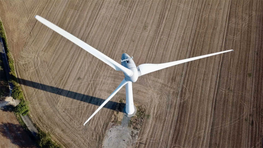 Inspektion Windkraftanlage mit Drohne
